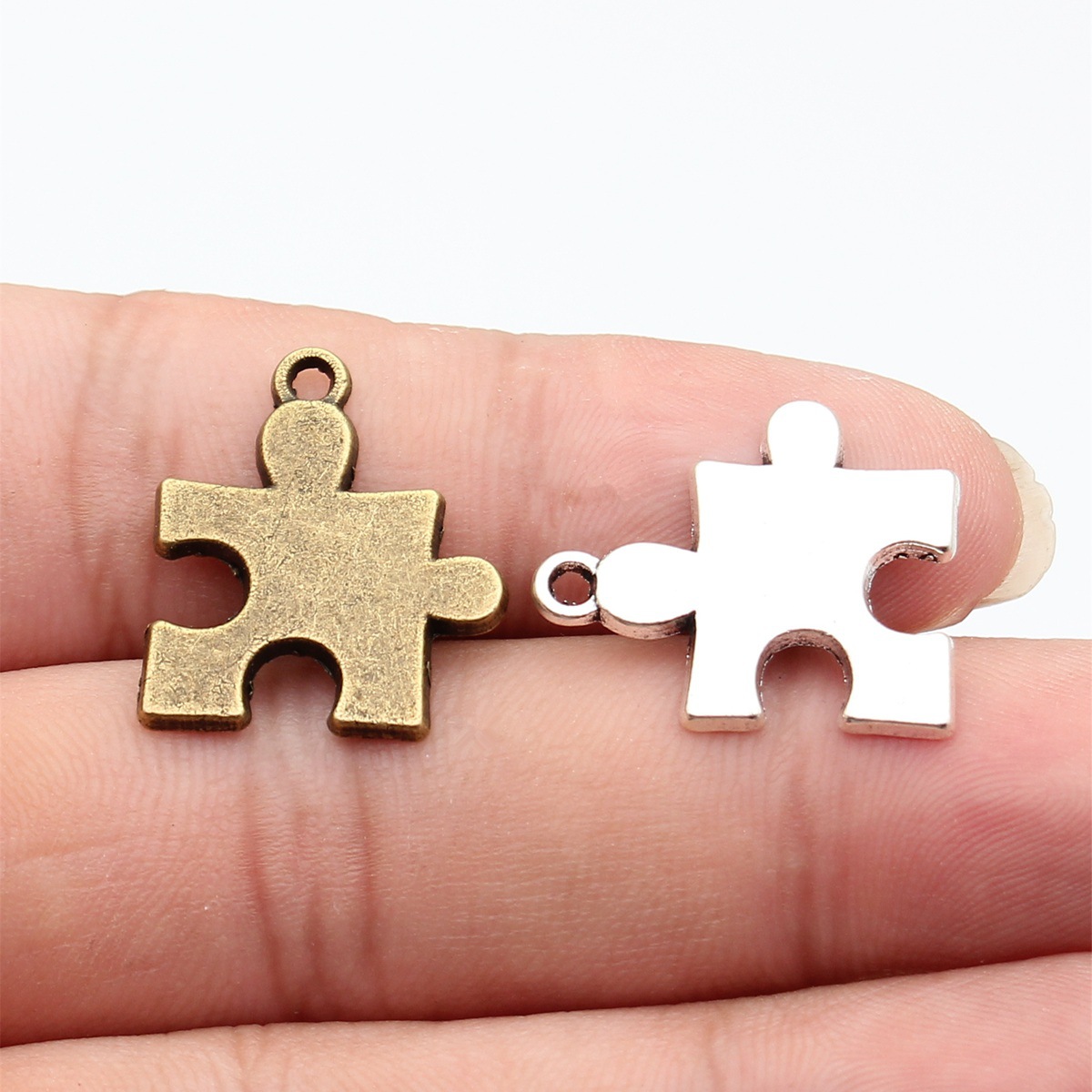 WYSIWYG 10pcs 23x20mm 2 Colors - Vintage Fashion Pieces review and price